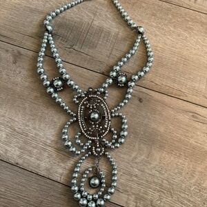 Sold-Y2K Faux Pearl Statement Necklace